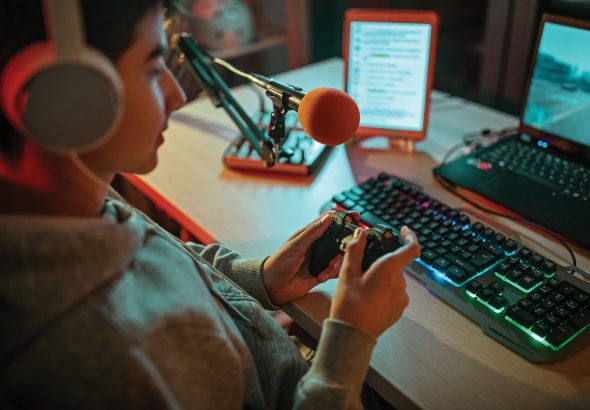 How to Improve Teamwork Skills in Online Live Games